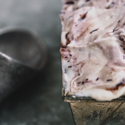 Blueberry Swirl Frozen Greek Yogurt