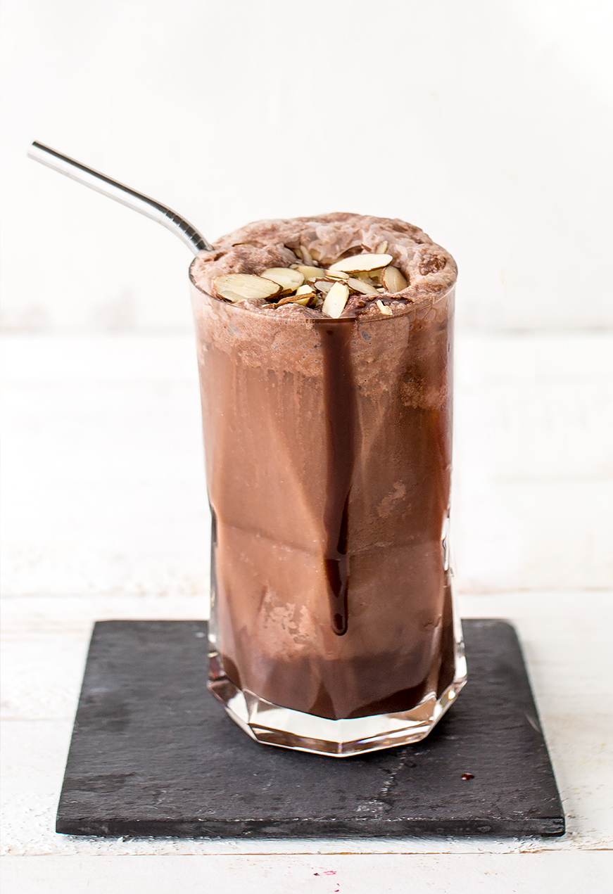 Vegan Double Chocolate Ice Cream Float recipes from @Luvoinc